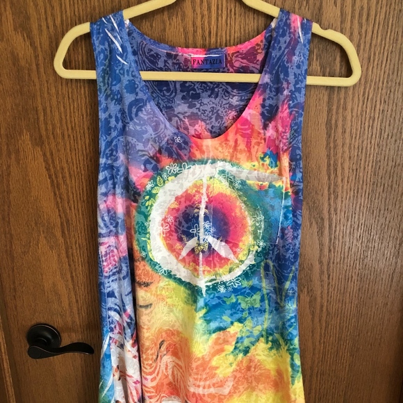 Fantazia Tank Top - Picture 2 of 4